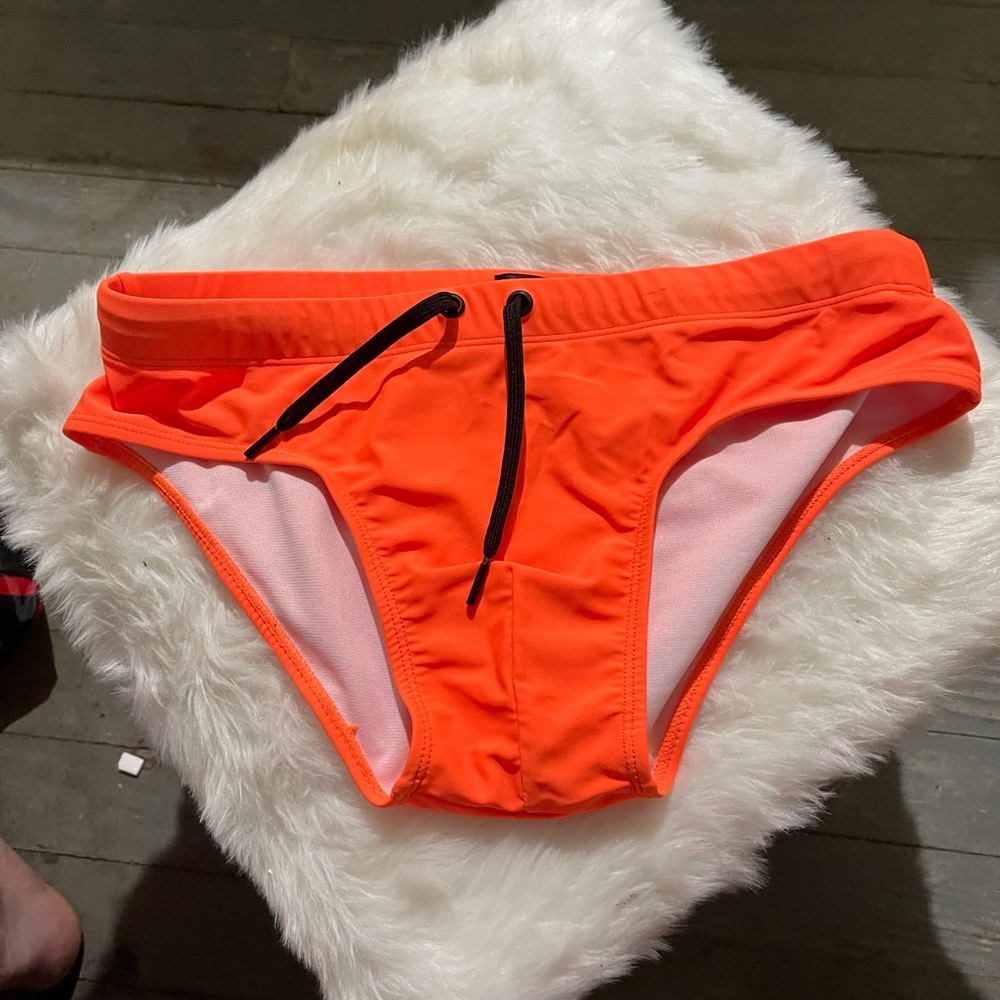 Speedo